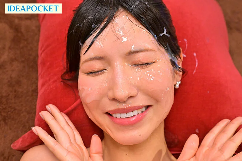 桜空ももの濃厚ザーメンぶっかけ顔射